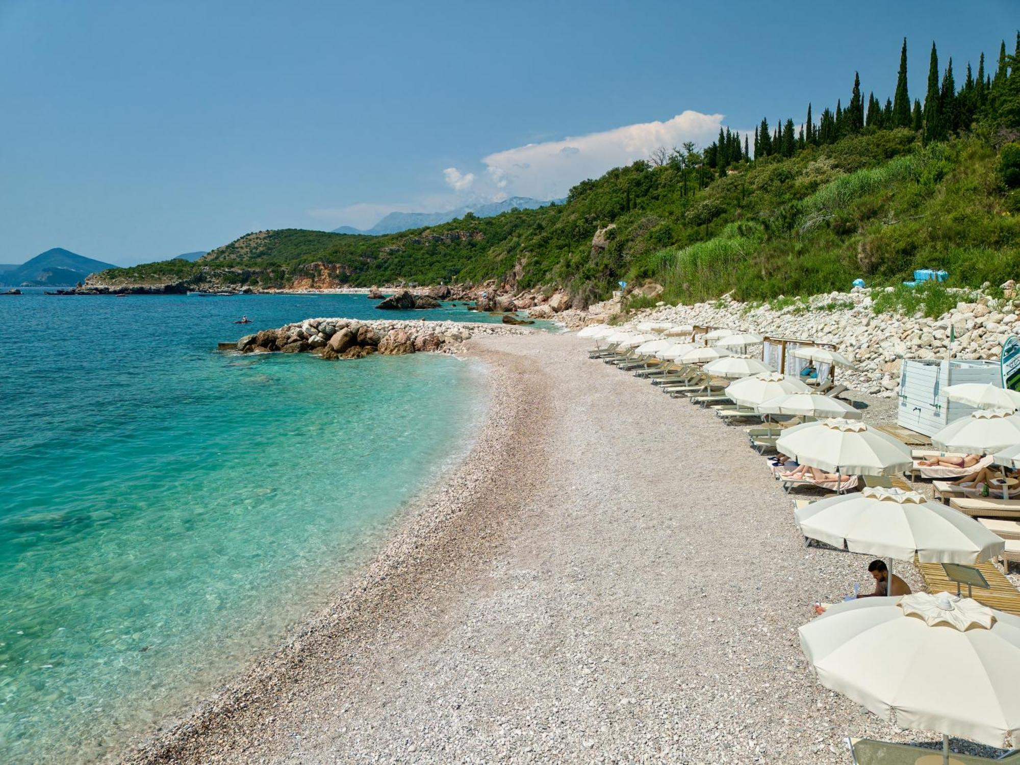 Ananti Resort, Residences & Beach Club - The Leading Hotels Of The World Sveti Stefan Ngoại thất bức ảnh